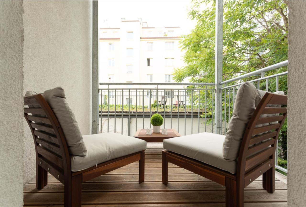 Charmante Wohnung L Bg8 Wien Exteriör bild