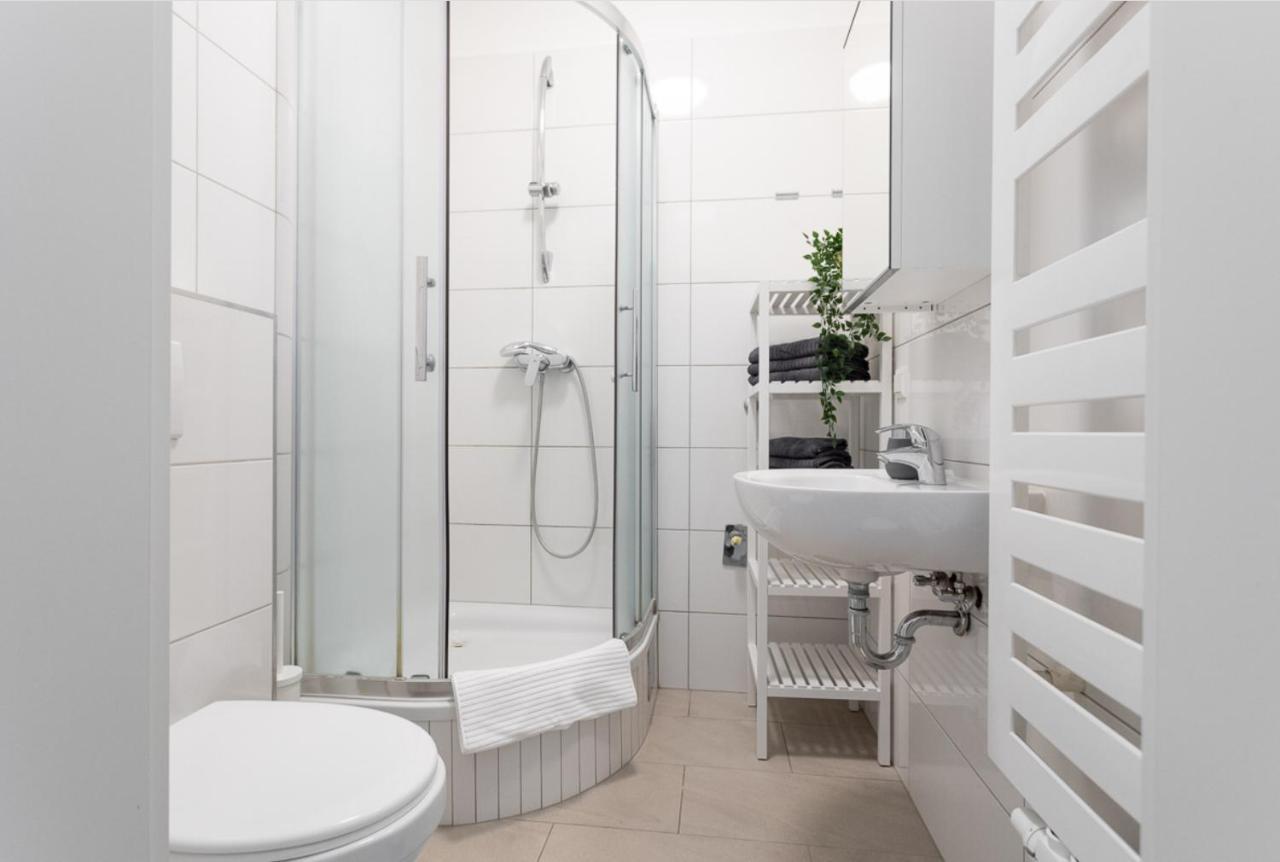 Charmante Wohnung L Bg8 Wien Exteriör bild