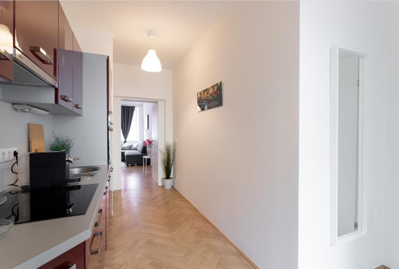 Charmante Wohnung L Bg8 Wien Exteriör bild