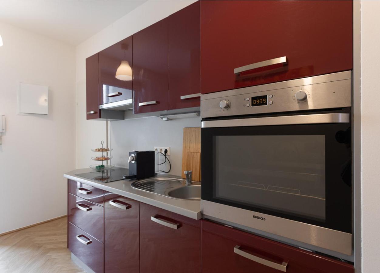 Charmante Wohnung L Bg8 Wien Exteriör bild