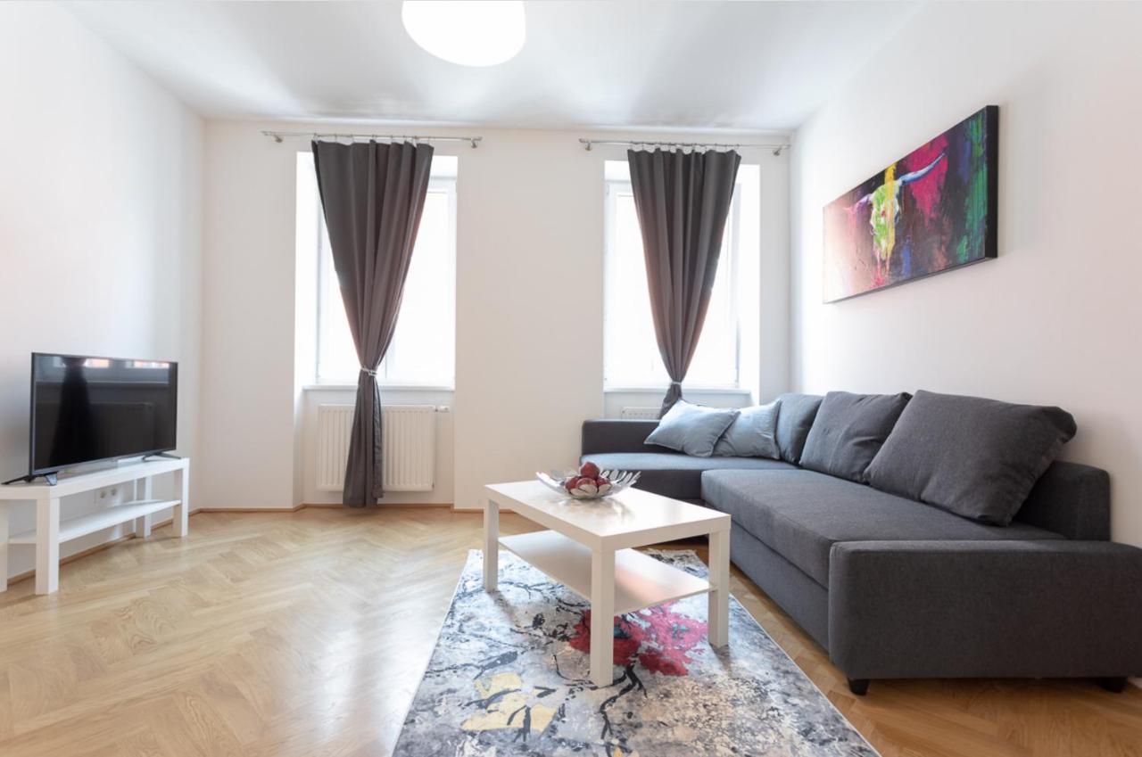 Charmante Wohnung L Bg8 Wien Exteriör bild